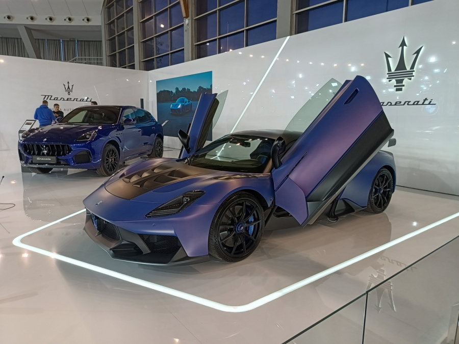Najskuplji auto na sajmu košta 480.000 evra – najviše se traže oni od 15.000 FOTO