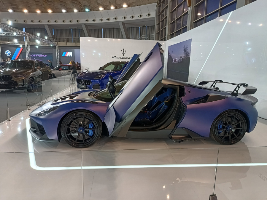 Najskuplji auto na sajmu košta 480.000 evra – najviše se traže oni od 15.000 FOTO