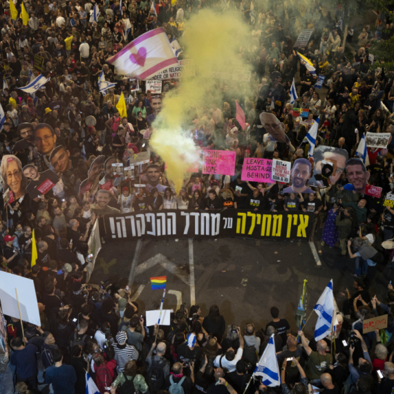 Haos u Tel Avivu: "Ovako izgleda diktatura"; Hapšenje na antivladinim protestima VIDEO
