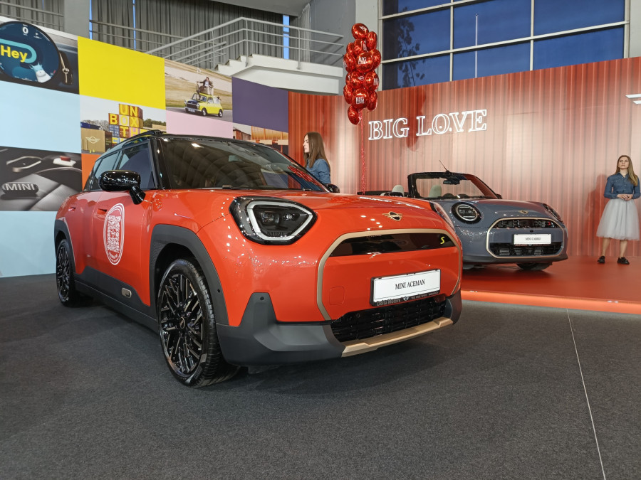 Sajam automobila 2025: Šta su spremili BMW, Honda i Maserati FOTO