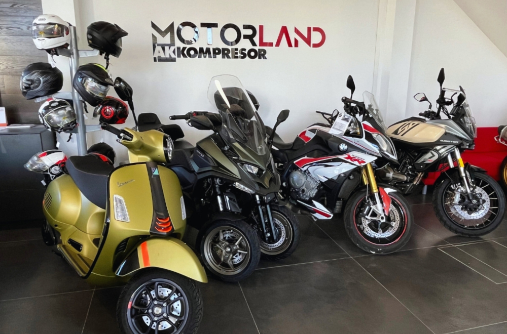 Motorland na Međunarodnom sajmu automobila: Novi i polovni motocikli, skuteri i servis na jednom mestu!