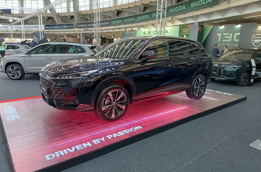 Još jedan novitet na Sajmu: MG HS 2025 je ekonomični SUV unapređenog dizajna FOTO