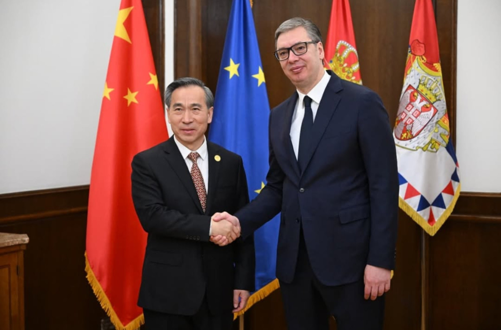 Vučić with Ren Hongbin: "The fast and efficient implementation of the Free Trade Agreement a priority" PHOTO