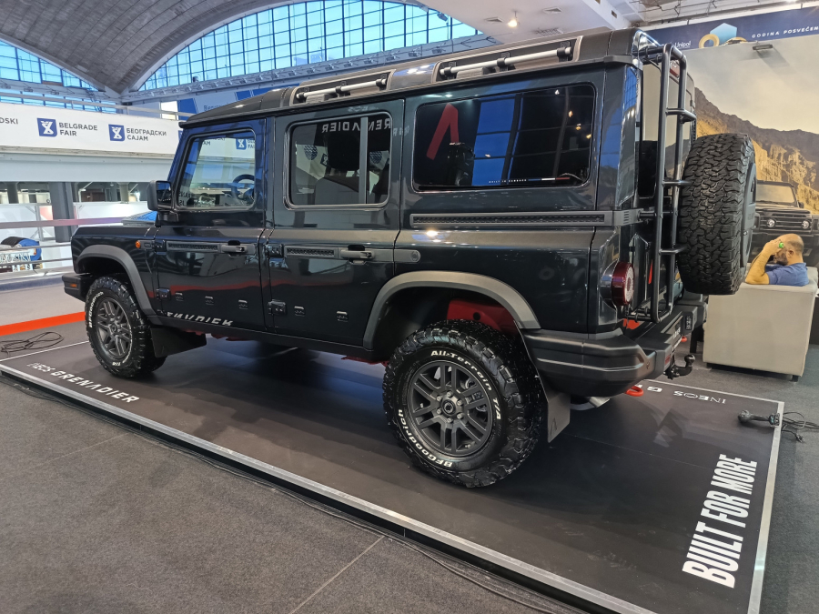 Ineos u Srbiji: Grenadier premijerno na Sajmu automobila FOTO