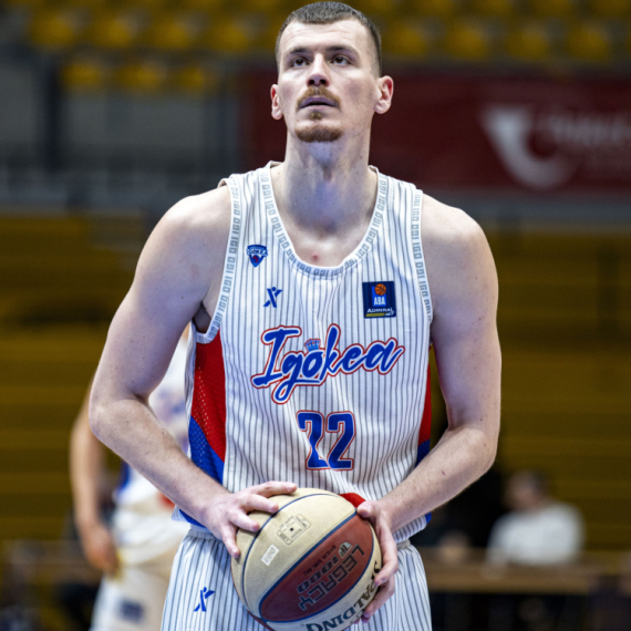 Igokea uz zvuk sirene srušila Cibonu – Simanić dominirao, dabl-dabl Džonsa VIDEO