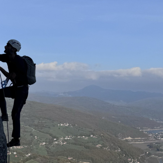 Novi gvozdeni put u Srbiji koji će oduševiti avanturiste: Strme litice i pogled od kog zastaje dah