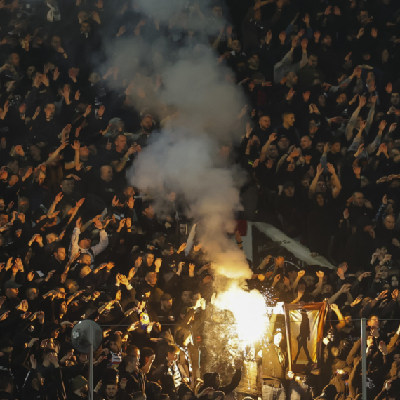 Spektakl u Humskoj! FOTO/VIDEO