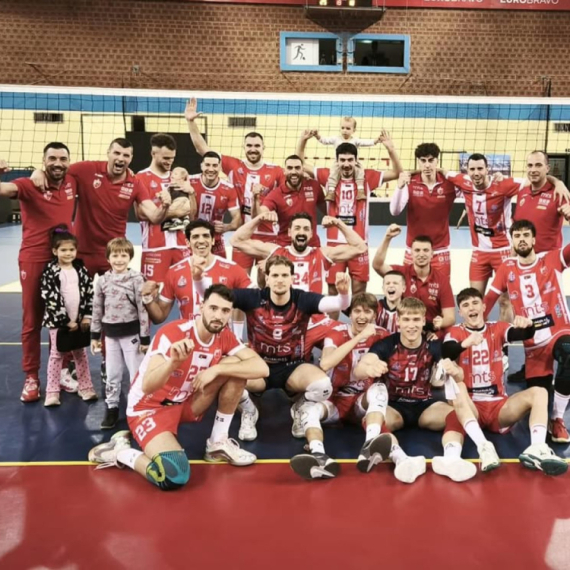Zvezda sa lakoćom "okrenula" Partizan!