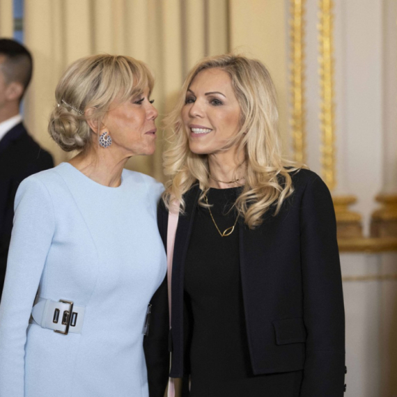 Ćerka Brižit Makron vezom sa "zločestim dečkom" pravi skandal u Francuskoj? FOTO