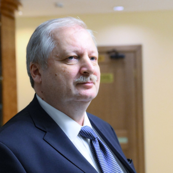 Stiže novi ambasador: Darčijev danas dolazi u Vašington