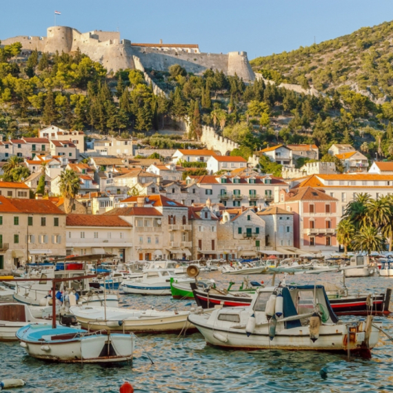 Hvar uvodi nova pravila, turisti prvi na udaru