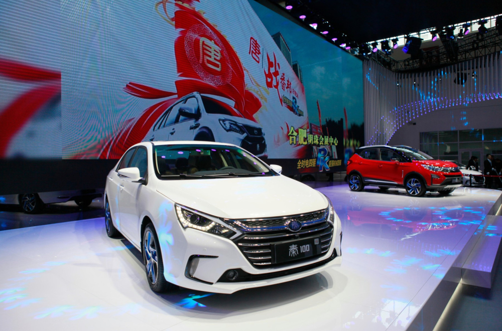 Kina bi mogla da primora velike proizvođače automobila na spajanje