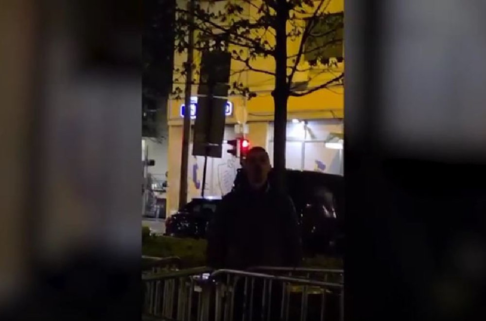 Nasilje blokadera ne staje: Napali studente koji žele da uče, vređali predsednika VIDEO