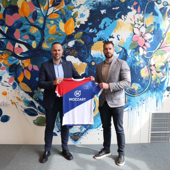 Kompanija Mozzart generalni sponzor Padel saveza Srbije