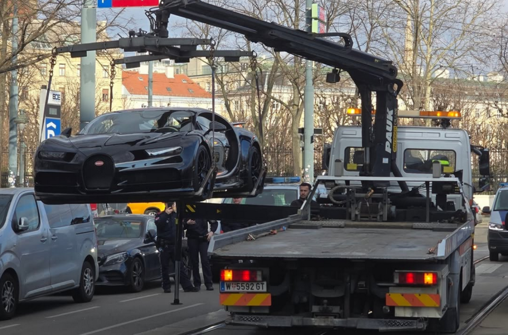Leti leti... Bugatti! Zaplenili mu auto jer je (baš baš) divljao po ulici FOTO