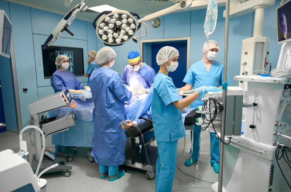 Sveštenik umro posle transplantacije jetre: Anesteziolog upozorava na jednu stvar VIDEO
