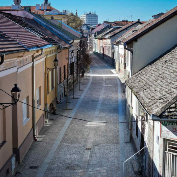 Završni radovi na uređenju Almaškog kraja FOTO