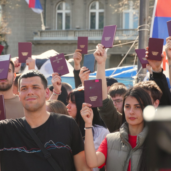 Studenti koji žele da uče: Održan prvi sastanak od kad traju blokade; Prvi korak ka cilju