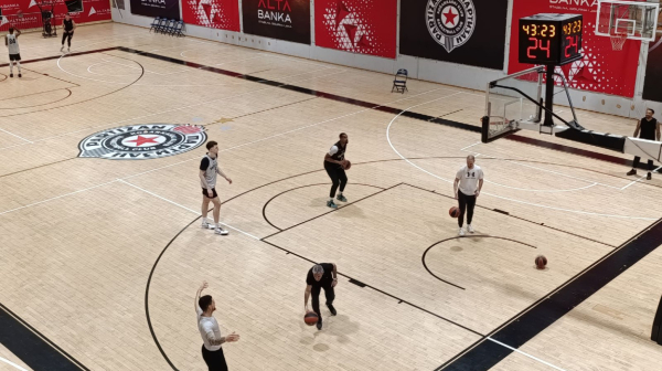 Jak šuterski trening i vera u plej-in: Partizan kompletan  VIDEO