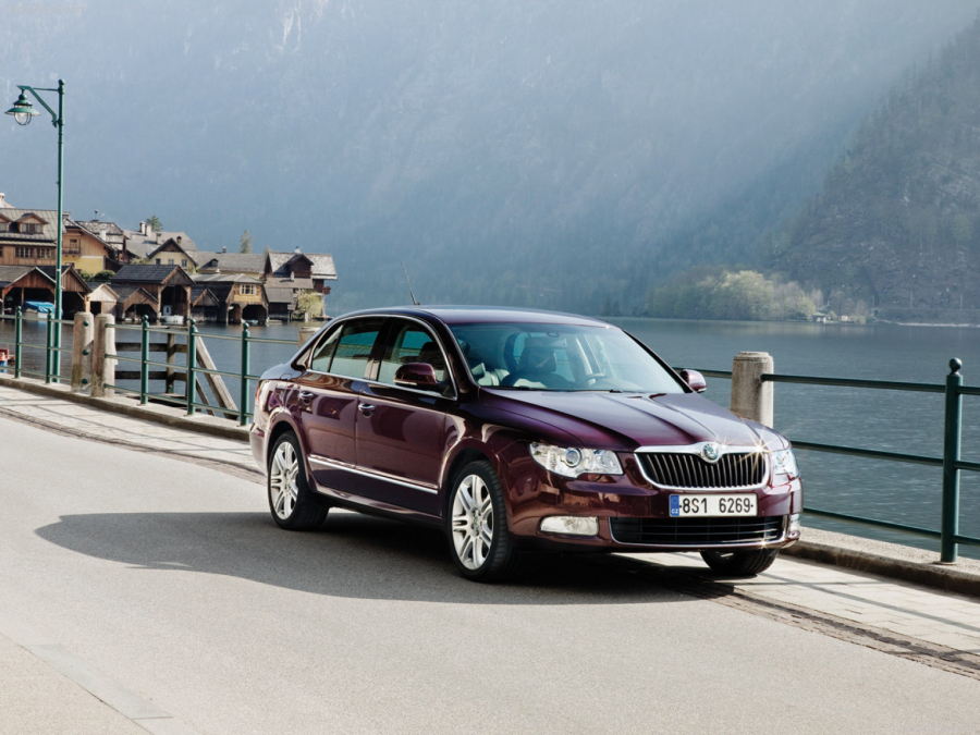 Škoda Superb slavi jubilej: Klasik puni 90 godina FOTO