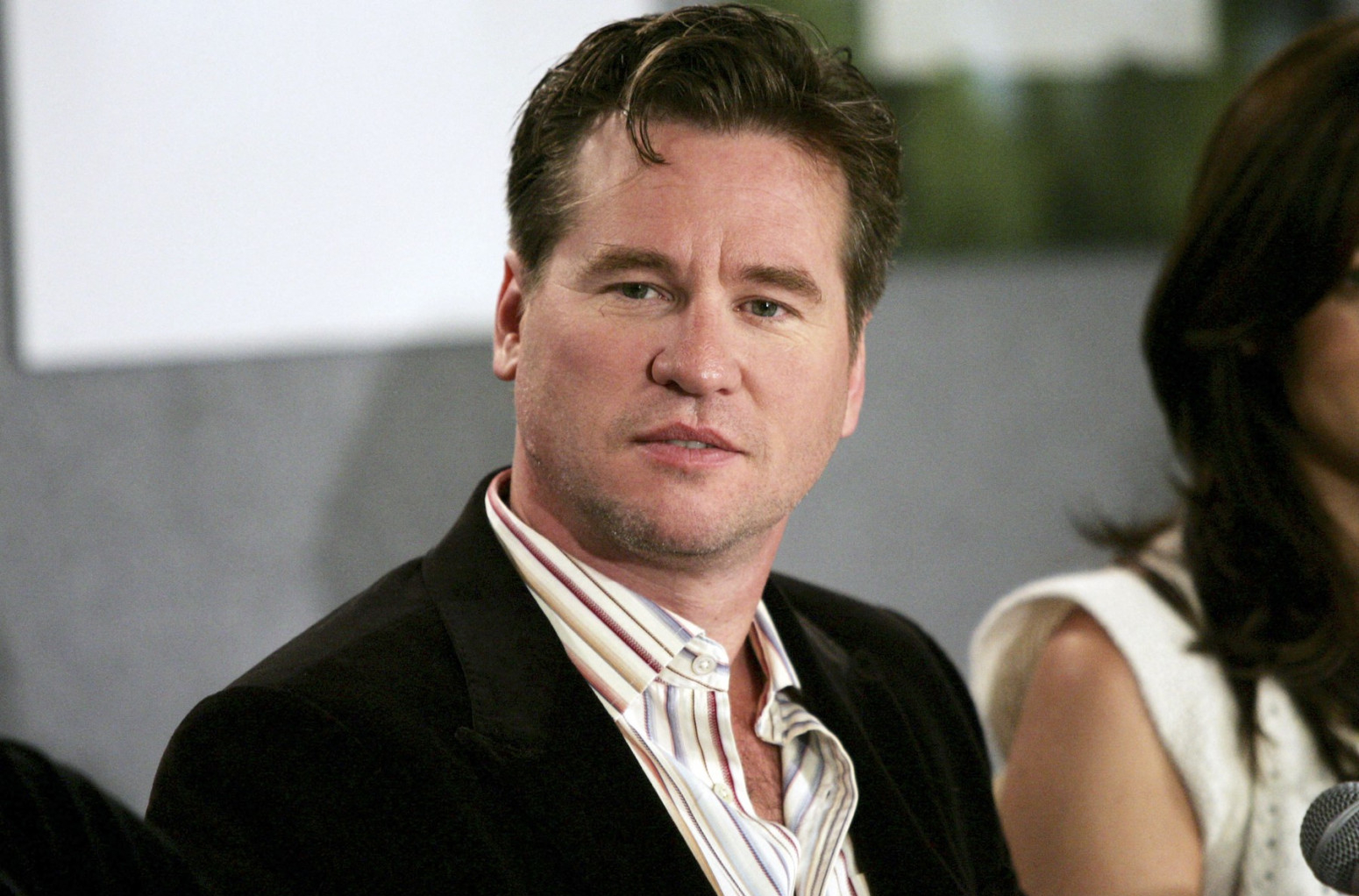 Simptomi pneumonije, bolesti od koje je preminuo Val Kilmer