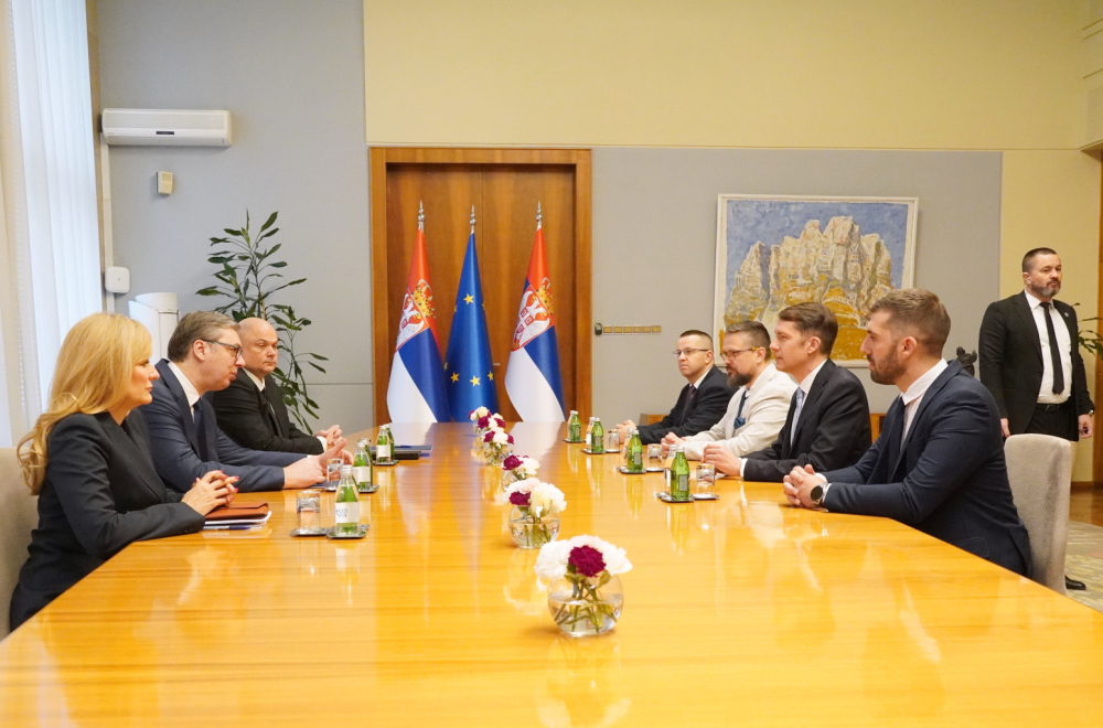 Consultations on PM-Designate have begun: After the Russian Party, Vučić talks with representatives of SVM