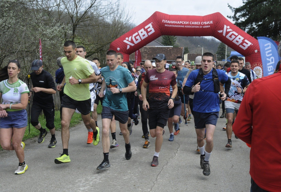 Skoro 400 učesnika na startu treking lige Srbije