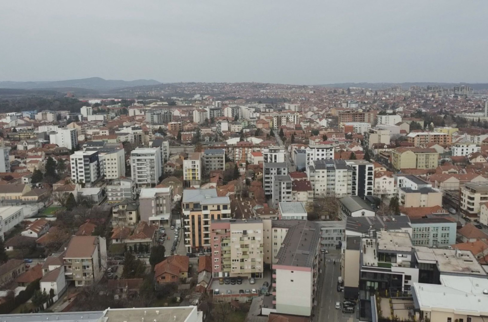 Proglašena vanredna situacija u Kragujevcu; Odložene sve manifestacije