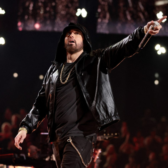 Eminem postao deda: O potezu njegove ćerke priča ceo svet FOTO