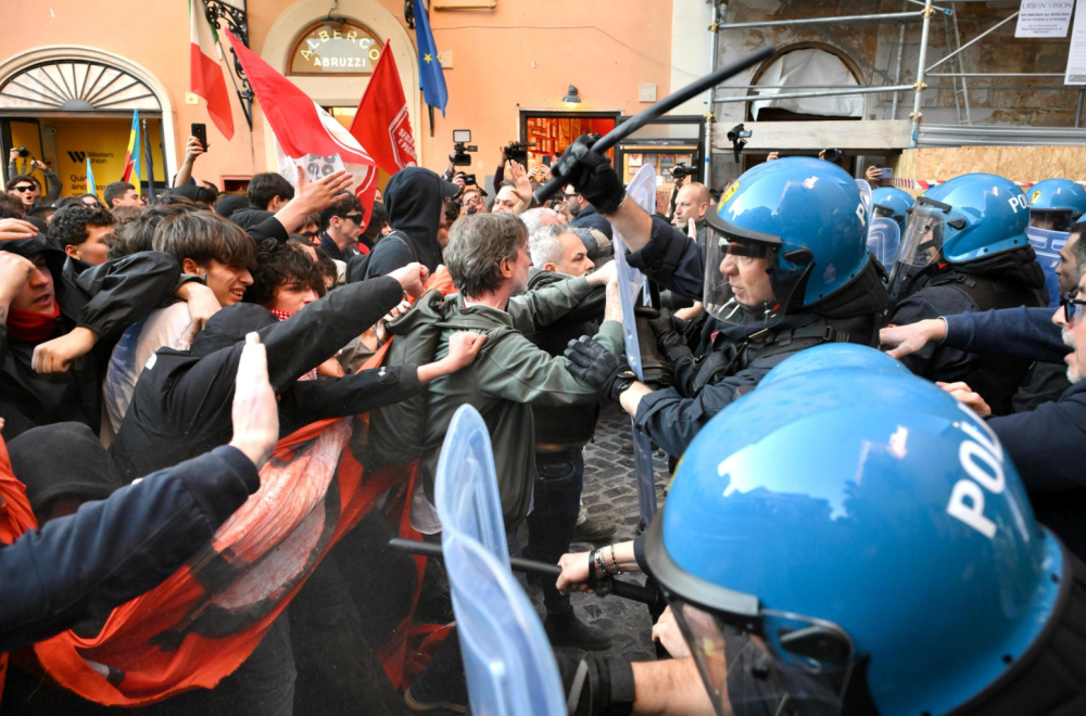 Neredi na ulicama Italije: Sukobi policije i studenata FOTO/VIDEO