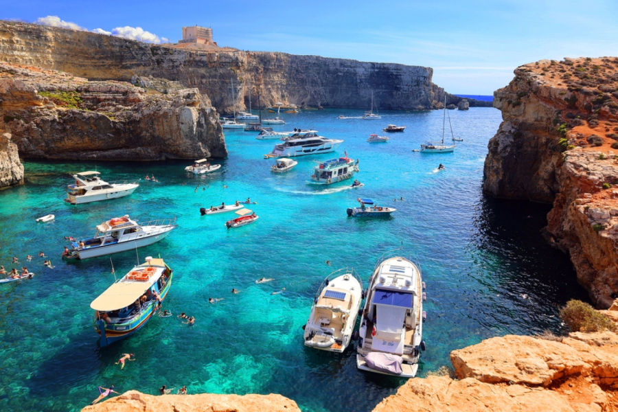 Ovaj mediteranski raj je idealan za letovanje u septembru: Turisti iz Srbije ga obožavaju FOTO