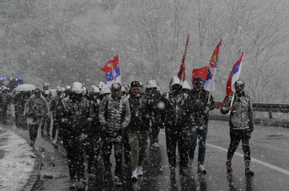 Only Serbs can do this; They set off for Belgrade on foot from Kosovo and Metohija through a blizzard