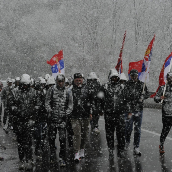 Only Serbs can do this; They set off for Belgrade on foot from Kosovo and Metohija through a blizzard