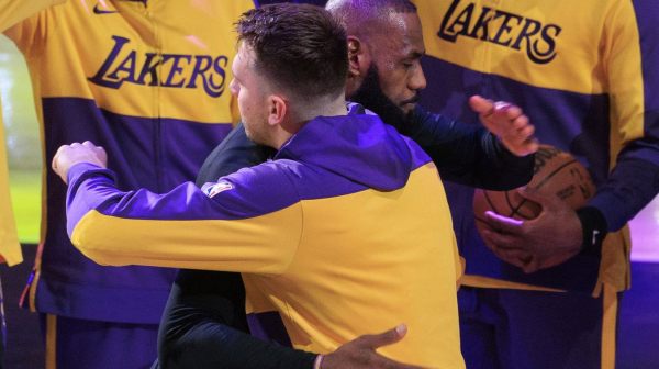 Dončić otkrio kako ga je Lebron Džejms dočekao u Lejkersima