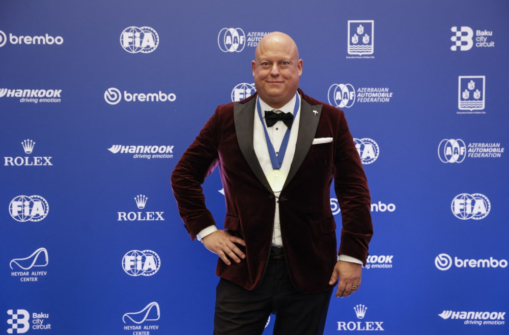 Šta vozi vlasnik jednog od naprestižnijih brendova supersportskih automobila? VIDEO