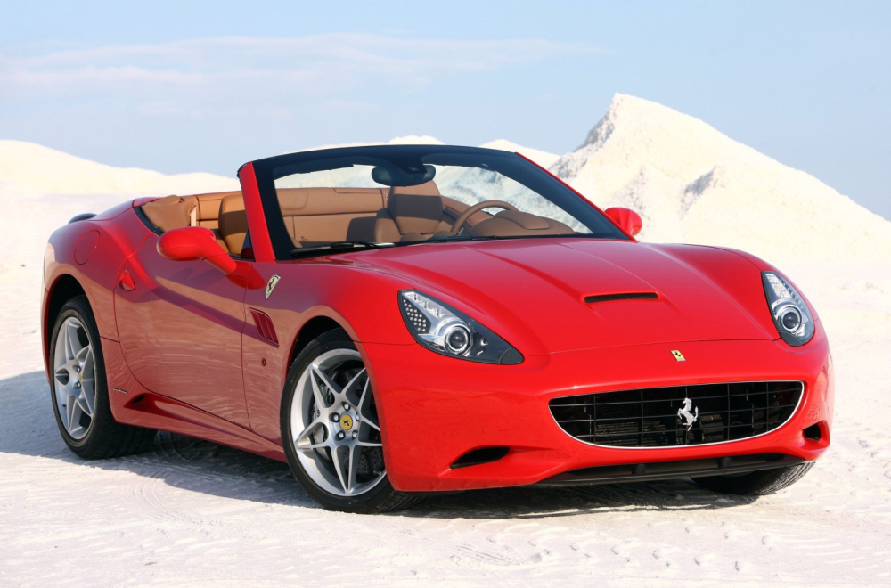 U rikverc! Ferrari bi mogao da vrati manuelni menjač