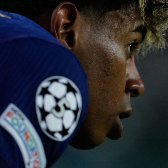 Ni Mesi, ni Ronaldo – Jamal ispisao istoriju fudbala