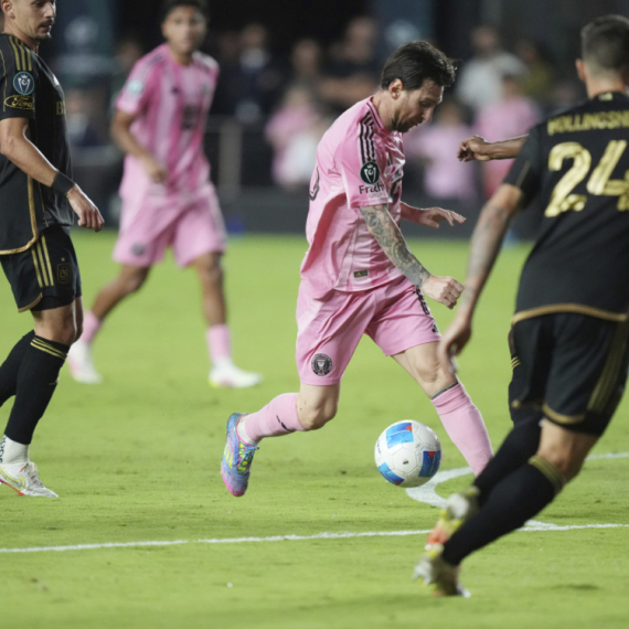 Prelep gol Mesija, pa još jedan – Inter u polufinalu prvi put u istoriji VIDEO