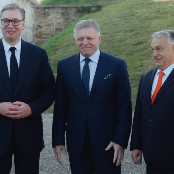Snažne poruke predsedniku Srbije: Fico: "Aleksandre izdrži"; Orban: "Pobedićeš Aleksandre" FOTO/VIDEO