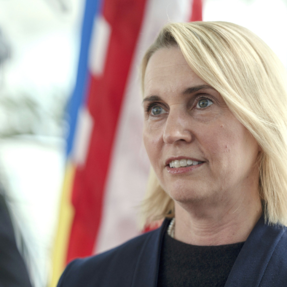 Ambasadorka SAD u Ukrajini podnela ostavku; Za sve je kriv Tramp?