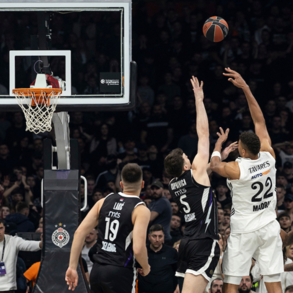 Tragičan poraz Partizana za kraj; Karlik veruje u trofeje; Javio se košarkaš Reala