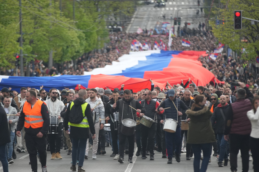 Ovako je izgledao istorijski vikend: Izneti zahtevi; Jaka poruka Vučića – Kad državu dirnu, svi se ujedinimo!
