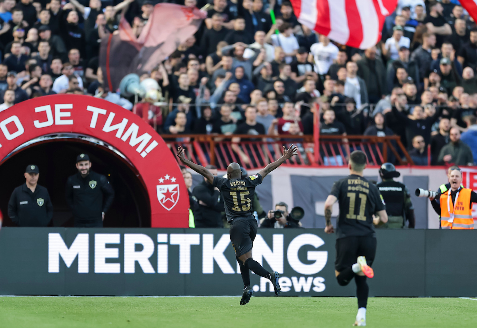 Partizan sateran uz zid – amnestira grešnog stranca zbog Evrope