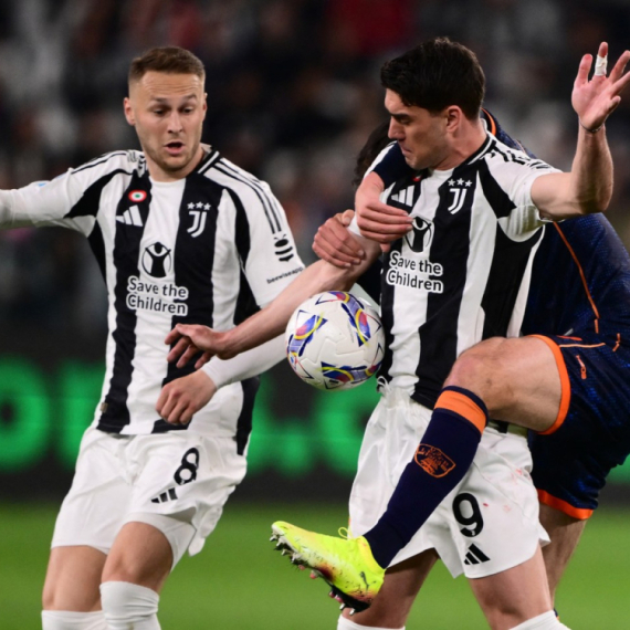 Dve asistencije Vlahovića donele pobedu Juventusu VIDEO