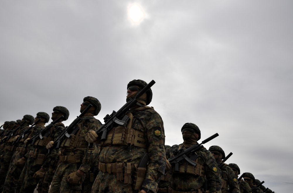 Masovna mobilizacija u komšiluku; Da se odazovu muškarci od 18 do 65 godina