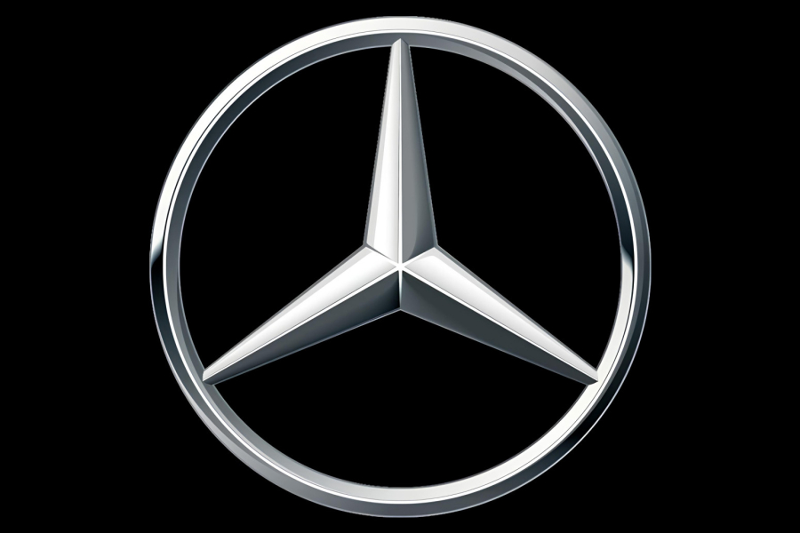 Mercedes u tajnosti promenio logo