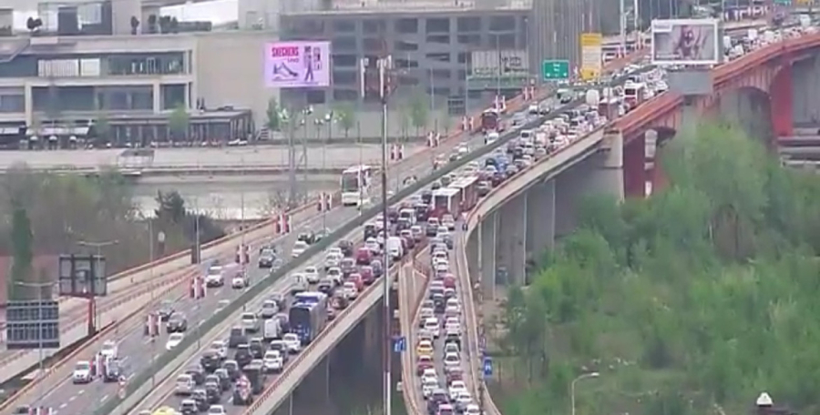 Total standstill: Cars do not move on Autokomanda; It