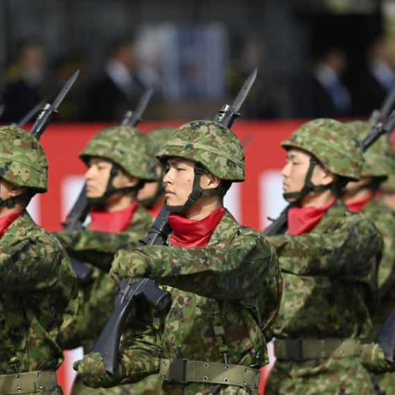 Japan ulaže više u odbranu