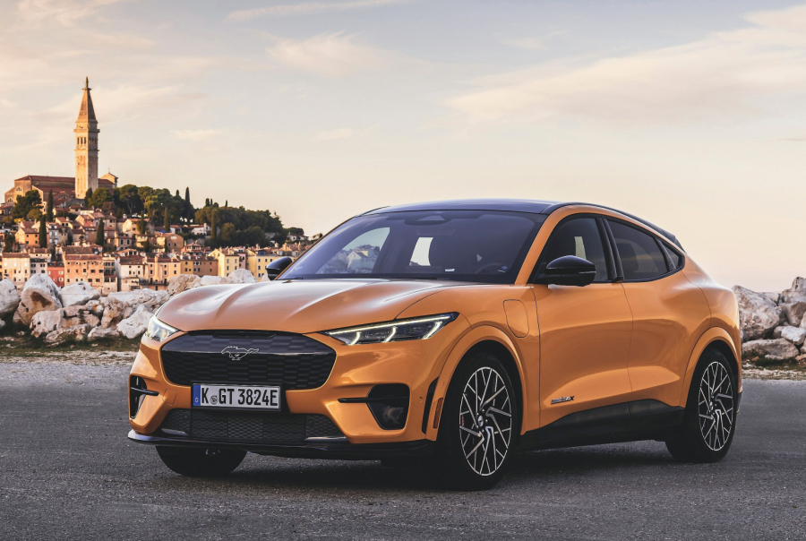 Ford ukida Focus ST, ali dolazi nešto još luđe