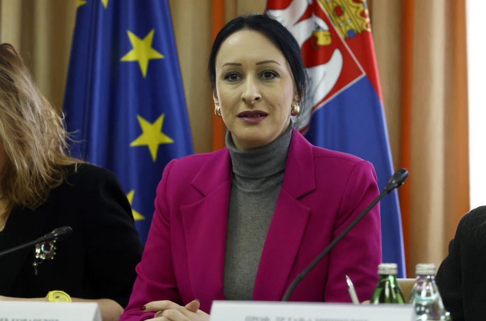 Ko je Jelena Žarić Kovačević – ministarka za brigu o porodici i demografiju? FOTO